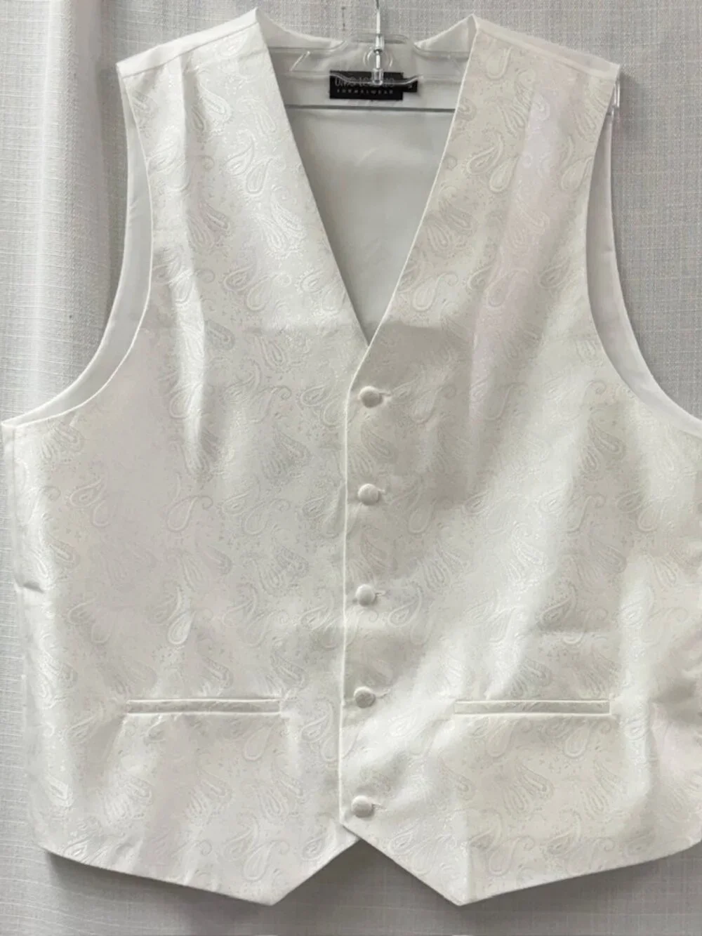NWOT Umo Lorenzo White Paisley Vest - Small